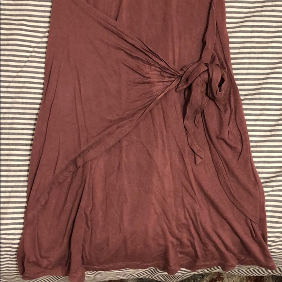 Side wrapped tight dress - Picture 2 of 3